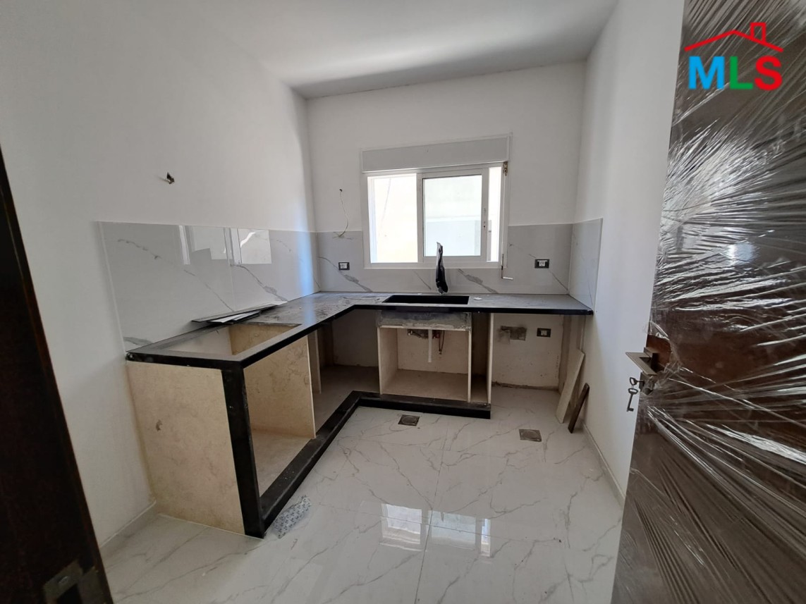 3-Bedroom Apartment For Sale in Hosrayel