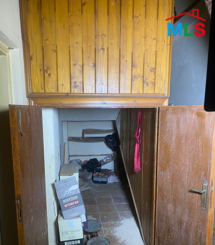400 SQM Warehouse for Sale in Mazraat Yachouh