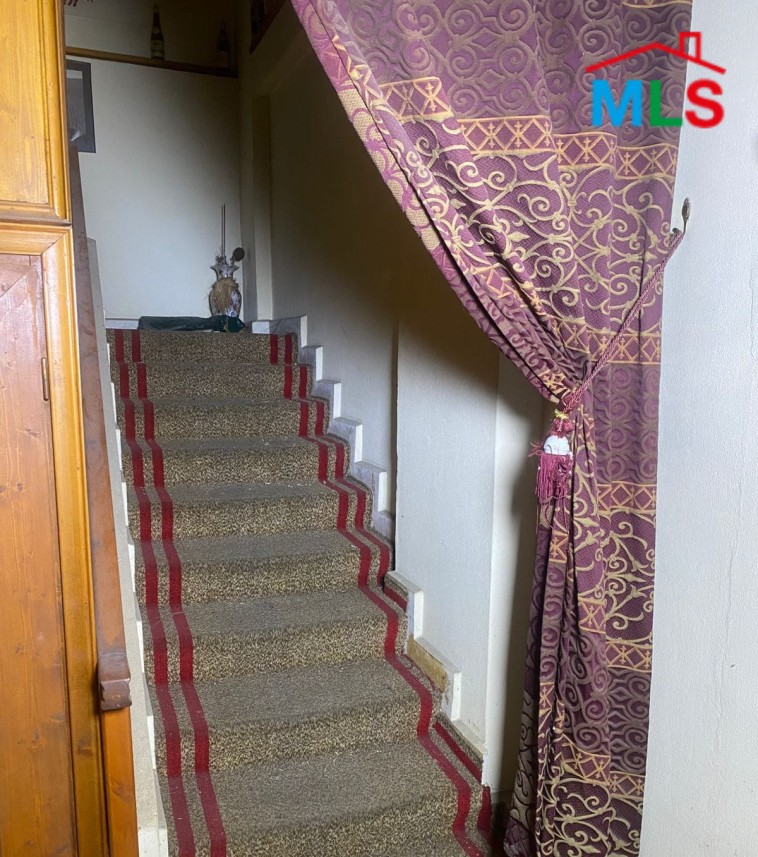 400 SQM Warehouse for Sale in Mazraat Yachouh