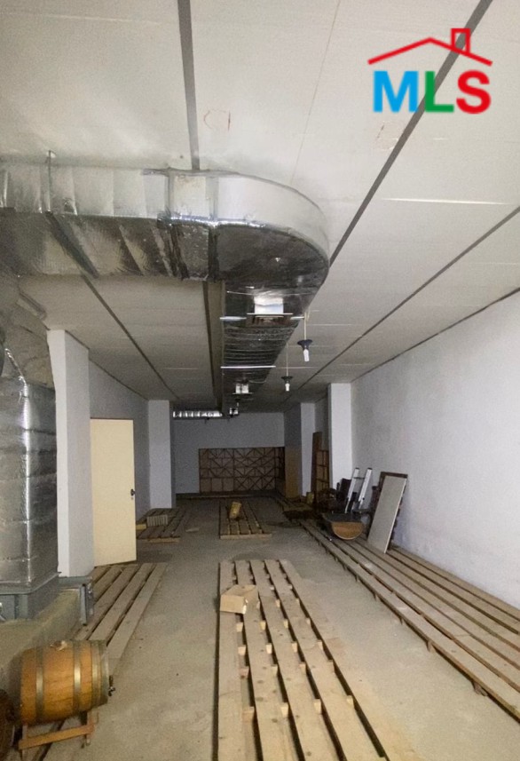 400 SQM Warehouse for Sale in Mazraat Yachouh