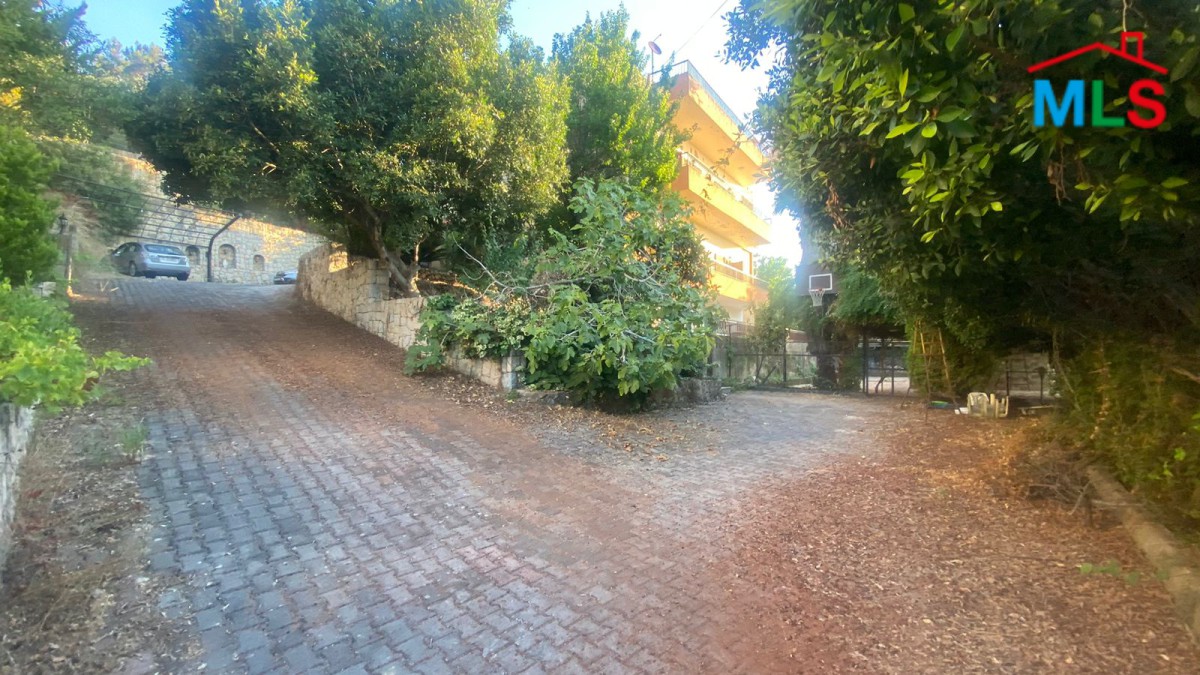 1,802 SQM Land With Old Building For Sale In Nabey