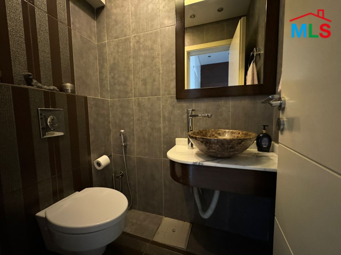 Spacious Furnished Apartment for Sale In Baabda