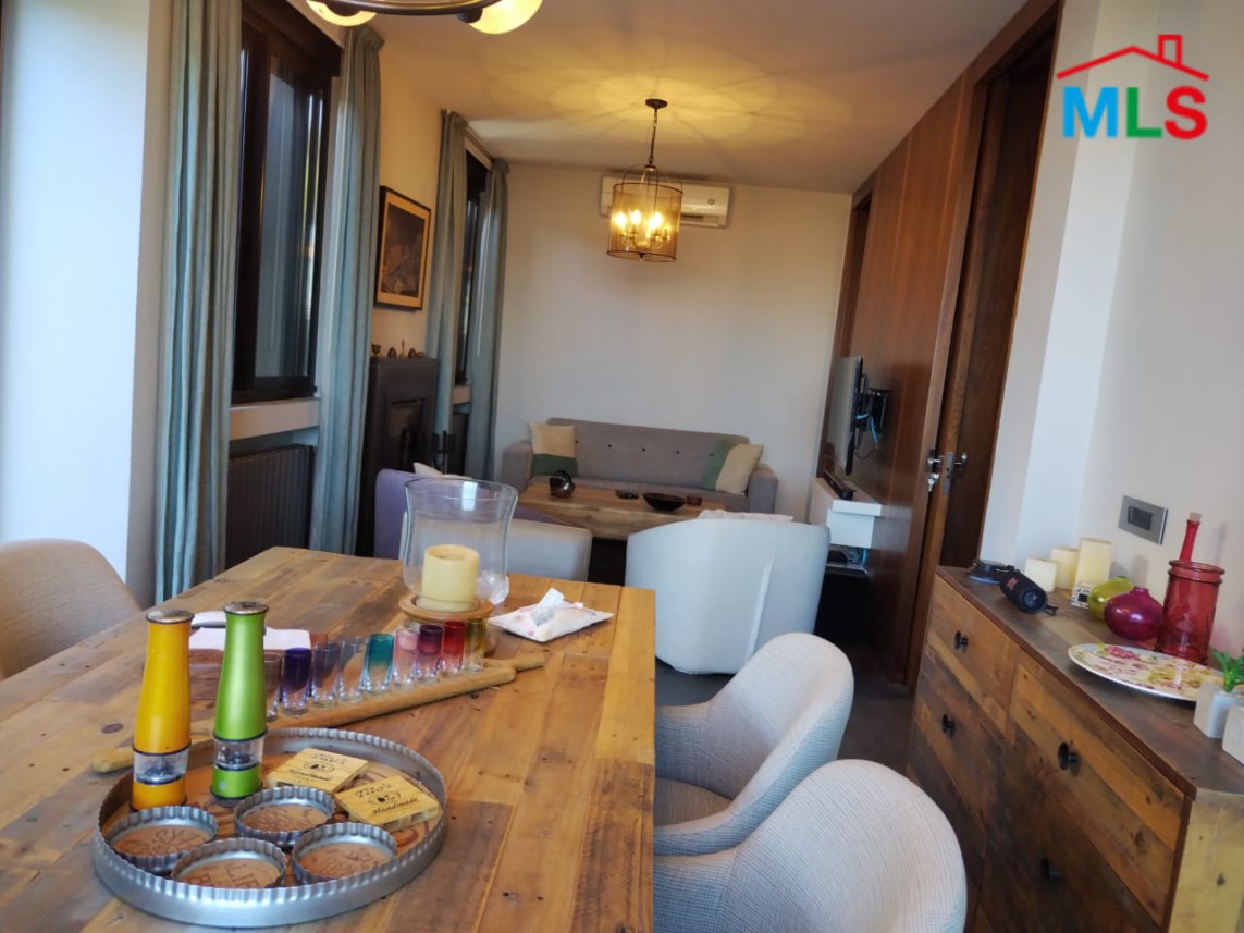 Unfurnished Apartment With Garden And Terrace for Sale In Rayfoun