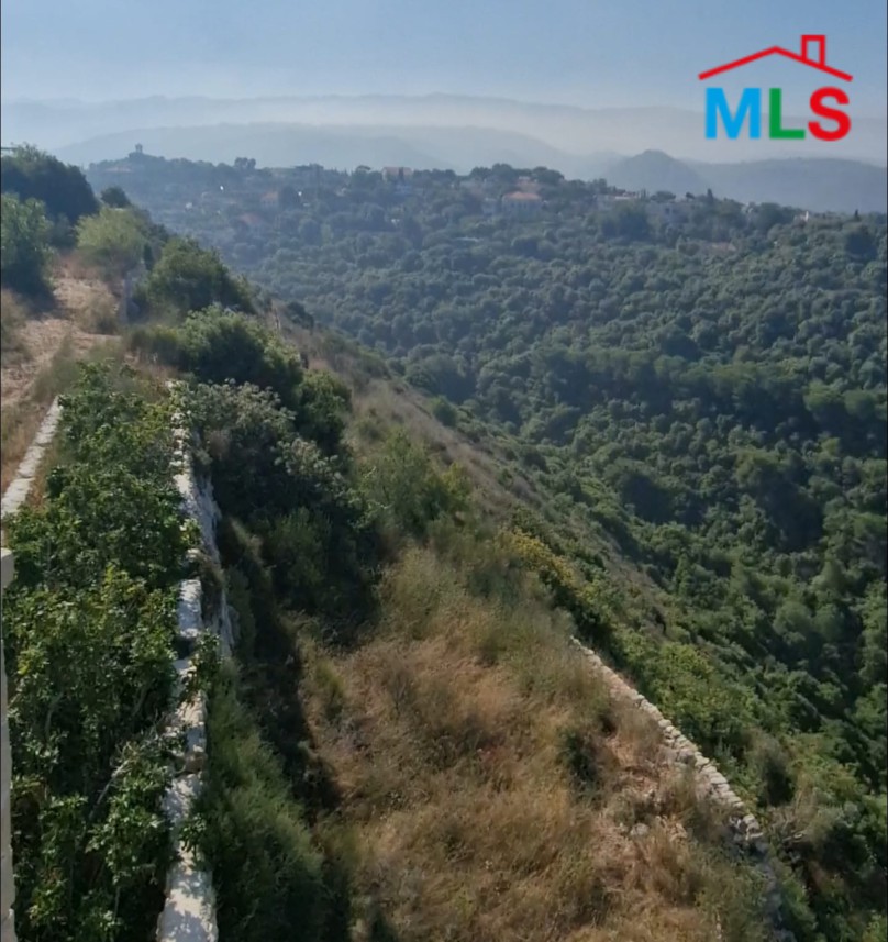 3,700 SQM Land For Sale In Batroun - Smar Jbeil