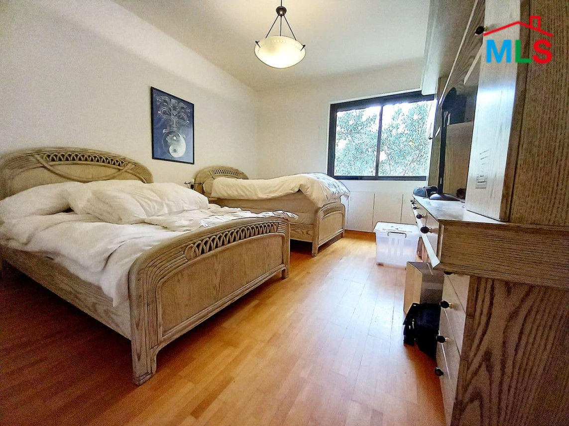 Spacious Apartment for Sale In Mtayleb