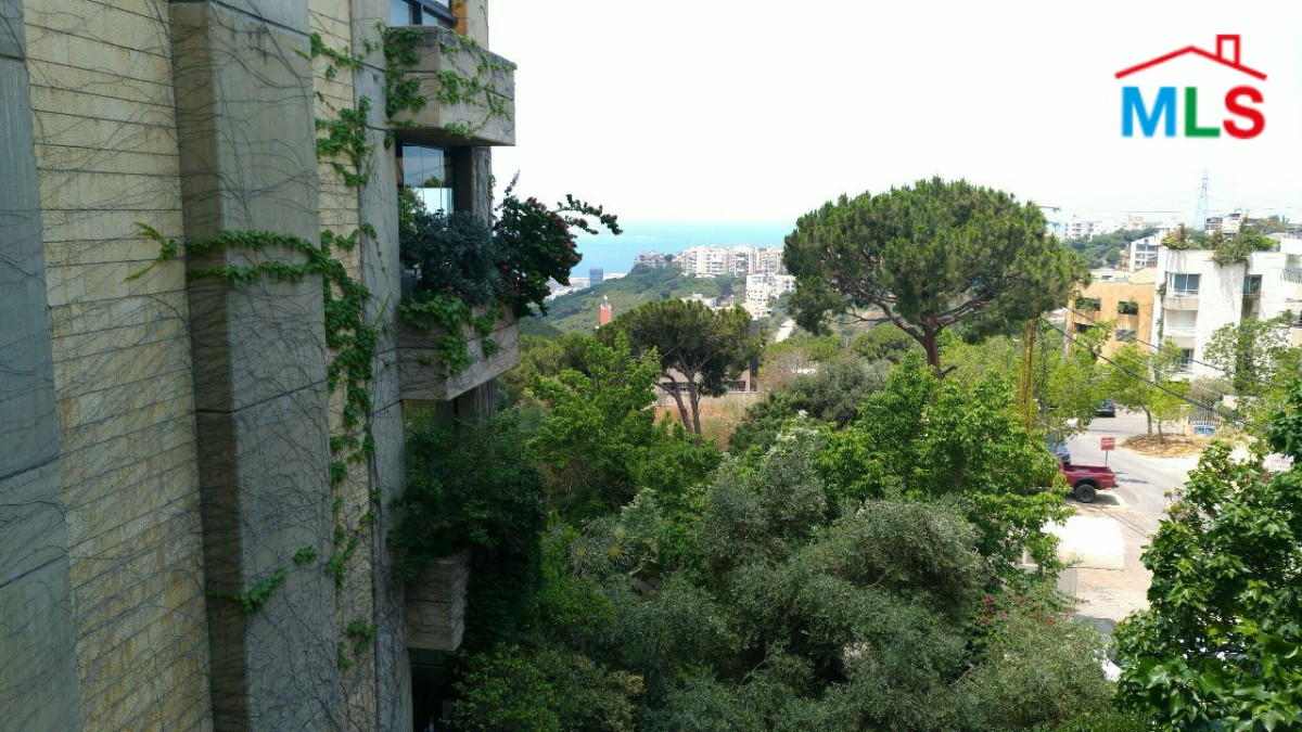 Spacious Apartment for Sale In Mtayleb