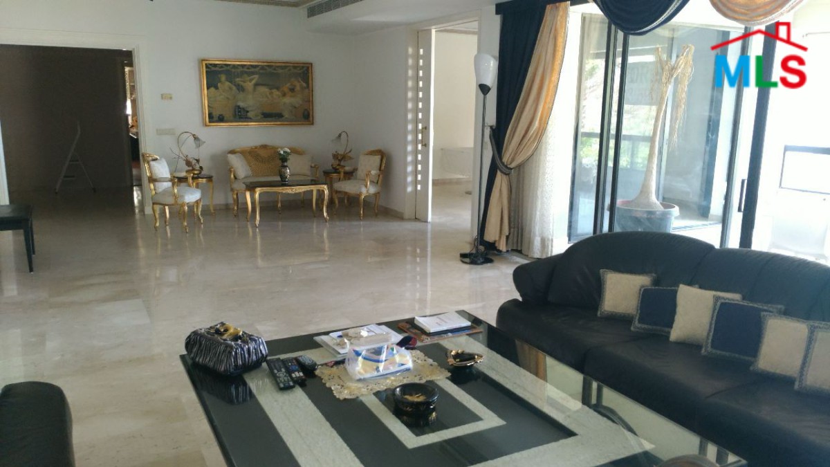 Spacious Apartment for Sale In Mtayleb