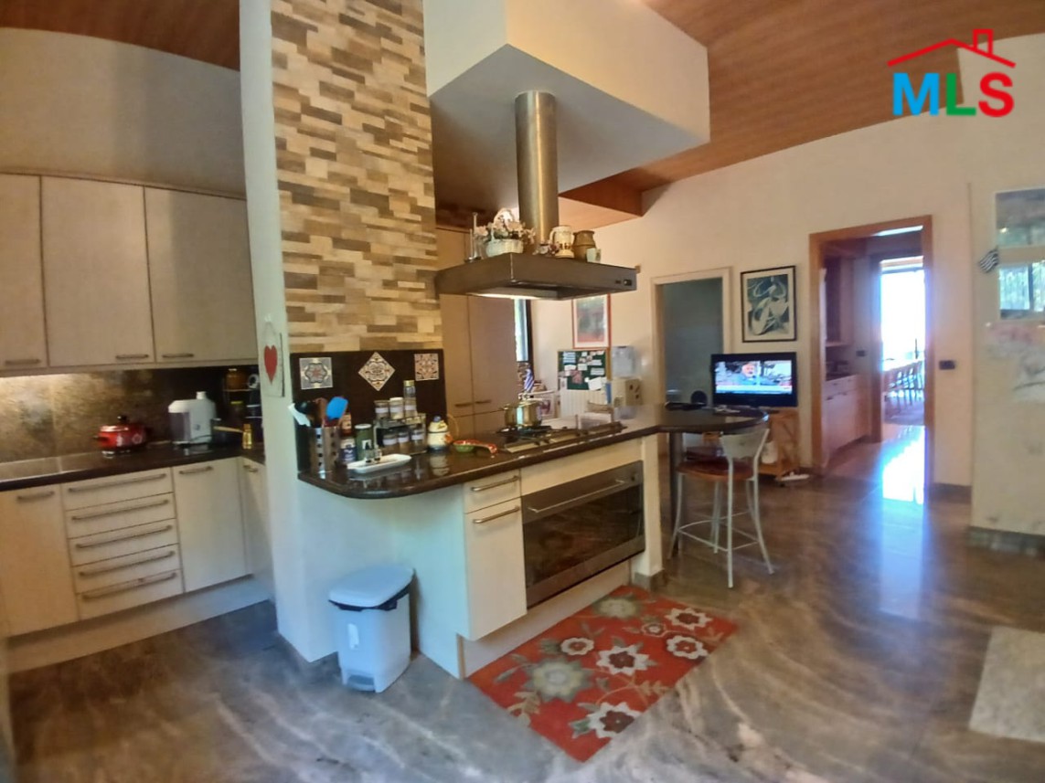 Fully Furnished Decorated Modern High-End Villa With Garden For Sale In Ain Aar