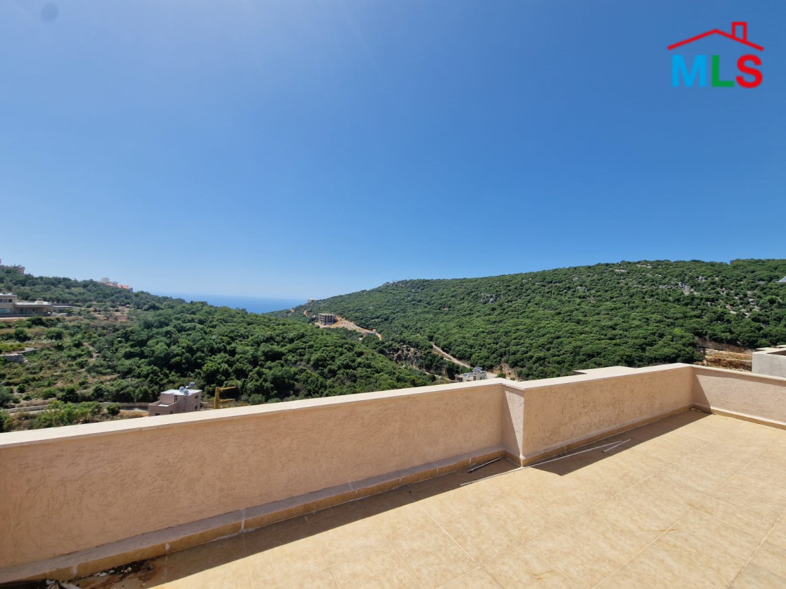 Duplex With Sea And Mountain View for Sale In Ijdabra, Batroun