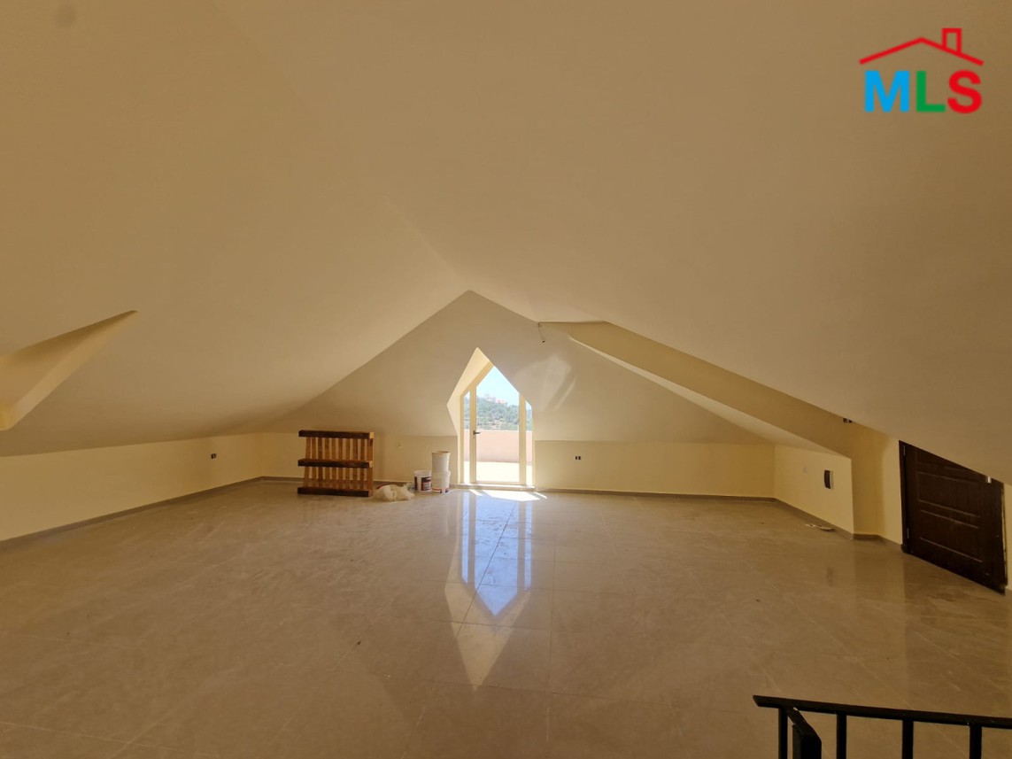 Duplex With Sea And Mountain View for Sale In Ijdabra, Batroun