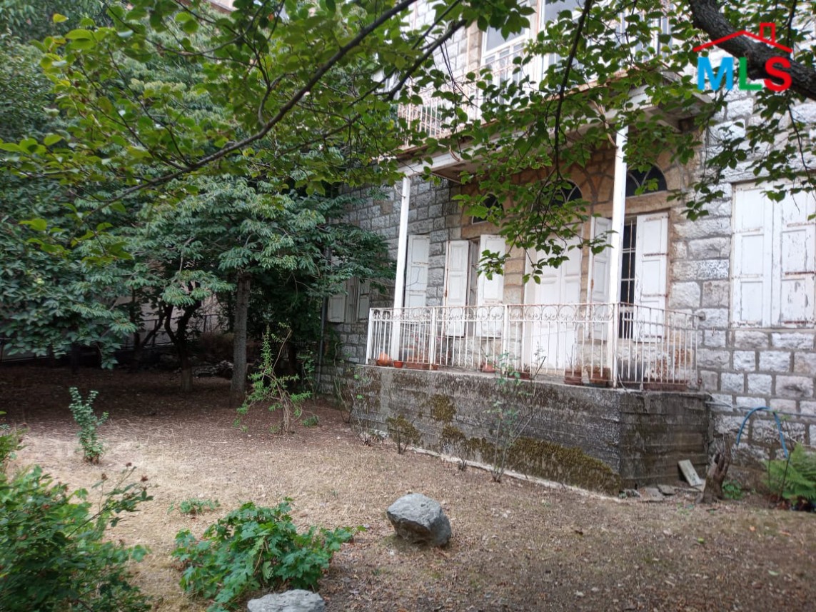 An Old Traditional House With Land & Partial View for Sale In Bikfaya