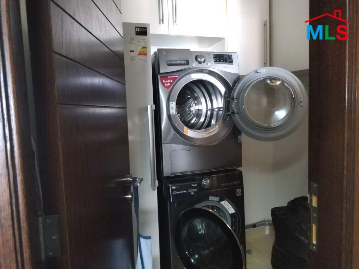 Apartment With Seaview for Sale In Kfarhbeib