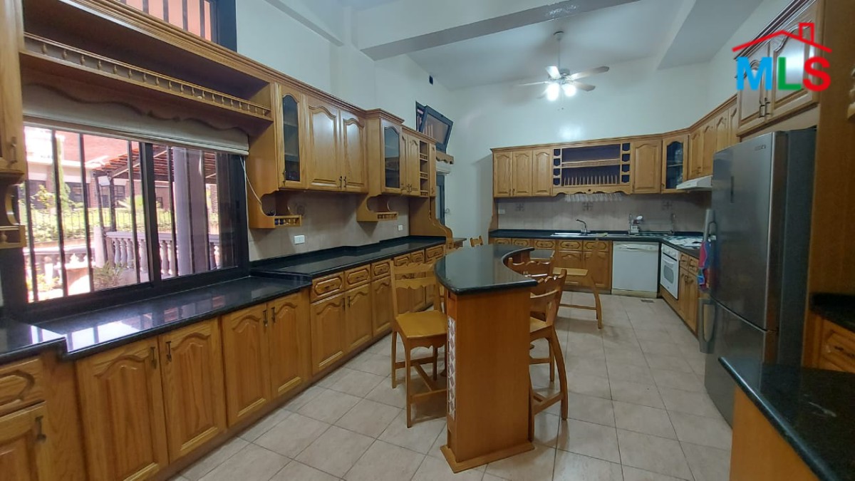 House with Land for Sale In Heart of Jbeil-City