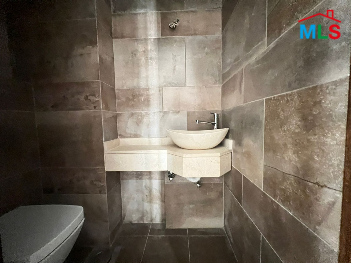 Brand New Apartment for Sale In Achrafieh, Nasra