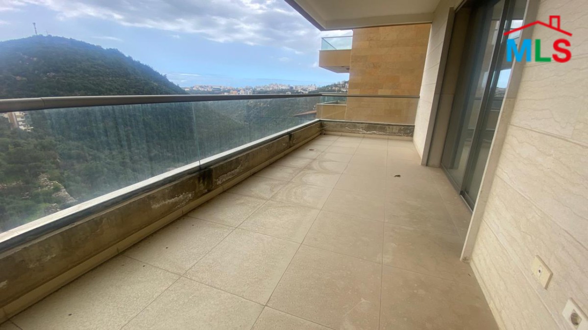 Brand New Apartment For Sale in Calm Area in Zikrit