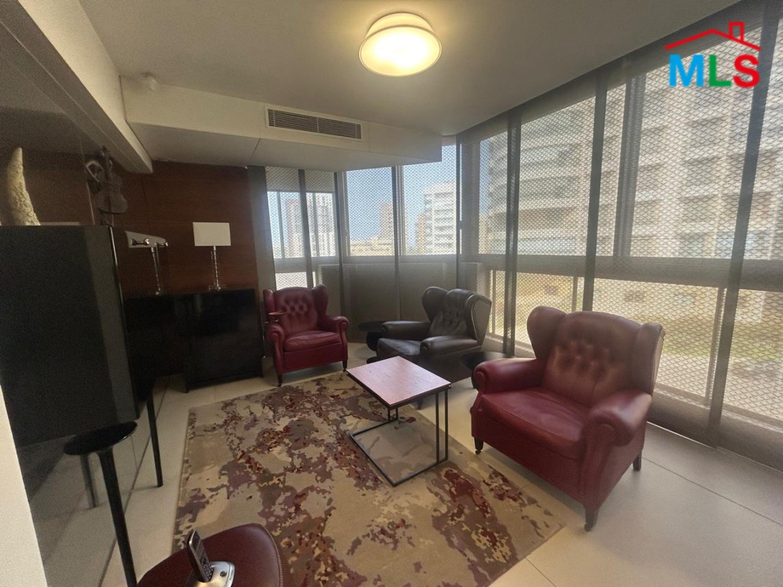 Beautiful Unfurnished 4-Bedroom Apartment for Sale In Jnah