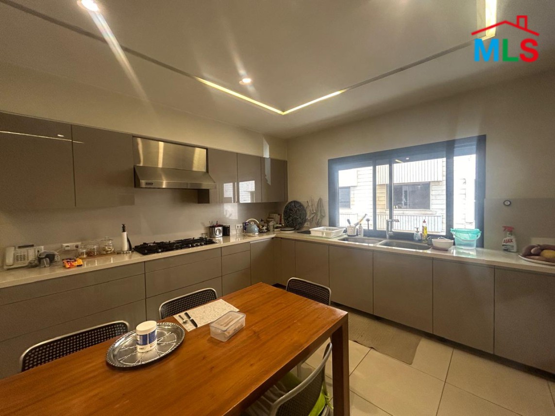 Beautiful Unfurnished 4-Bedroom Apartment for Sale In Jnah