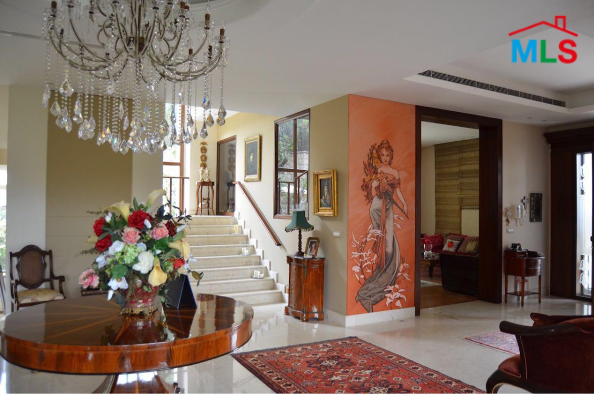Furnished Villa with An Amazing Garden and Pool For Sale In Beit Chabeb