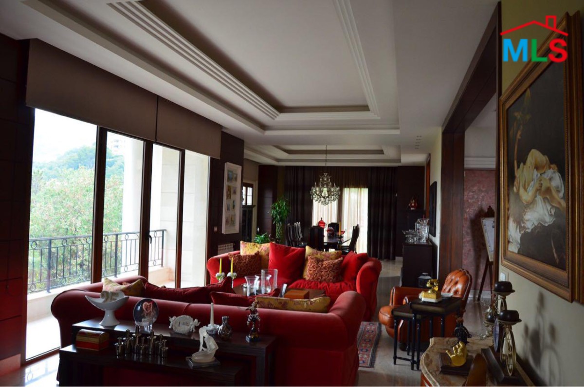 Furnished Villa with An Amazing Garden and Pool For Sale In Beit Chabeb