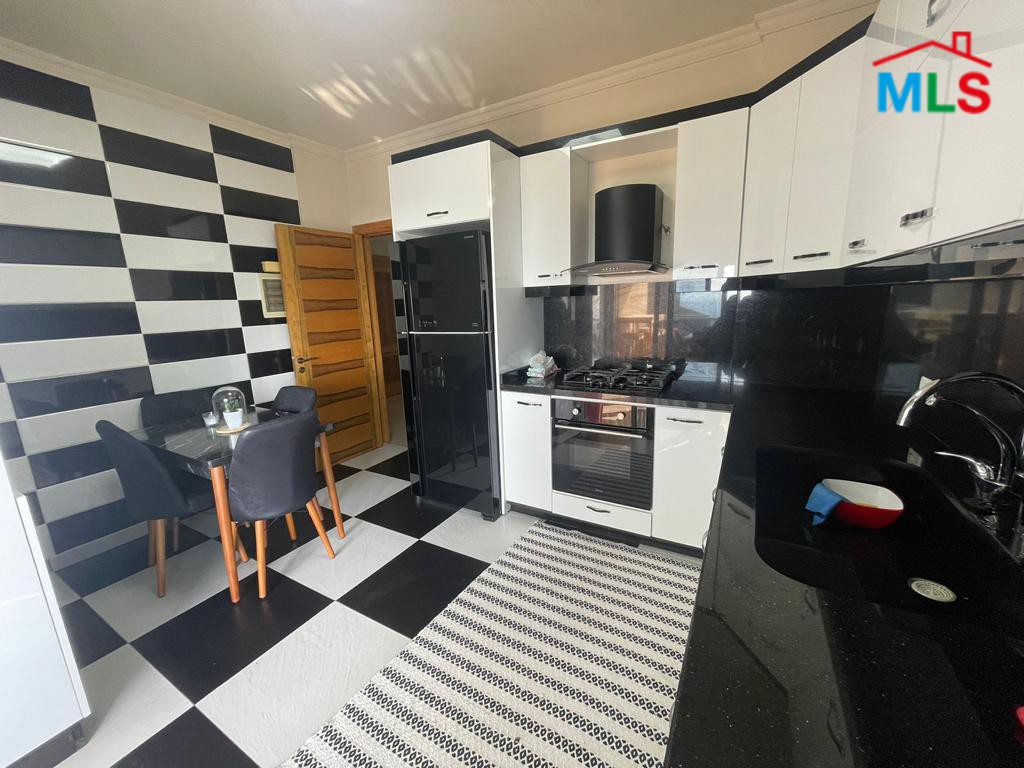 Furnished Apartment for Sale in Halat