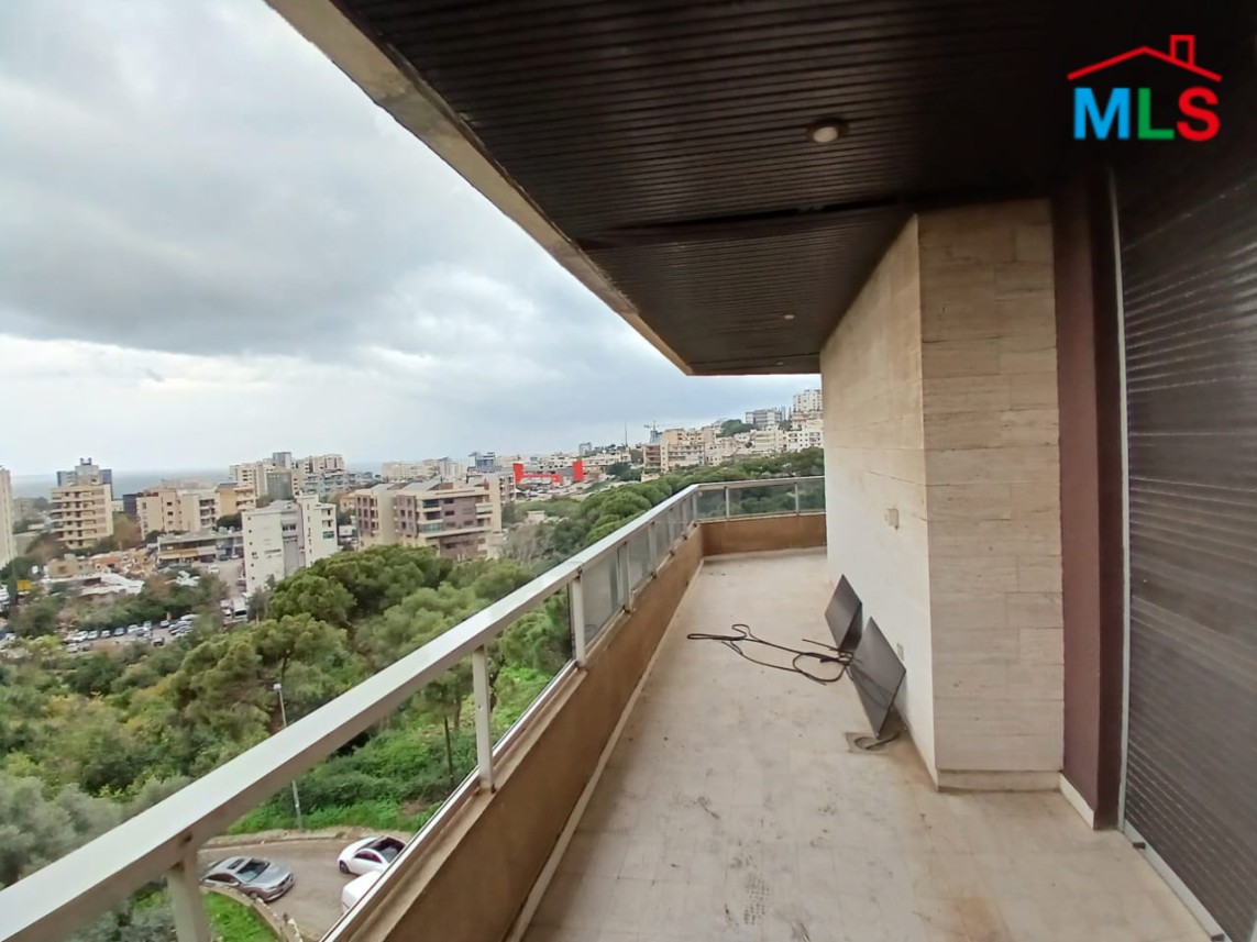 Spacious apartment with Studio For Sale In Naccache