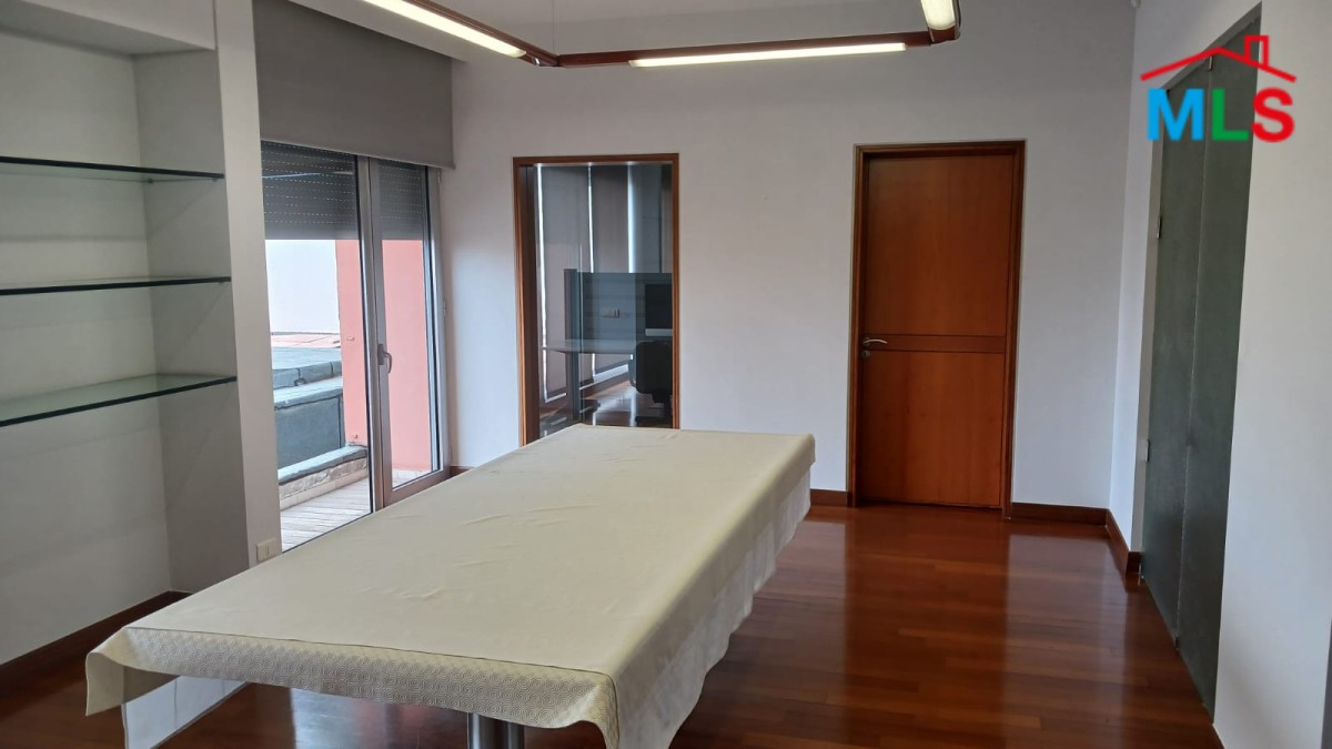 Spacious Office With Terrace for Sale In Zalka
