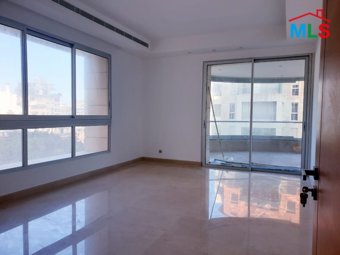 High-End 4-Bedroom Apartment For Sale in Achrafieh, Carré D'or