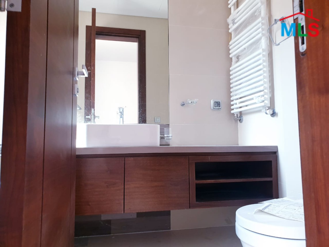 High-End 4-Bedroom Apartment For Sale in Achrafieh, Carré D'or