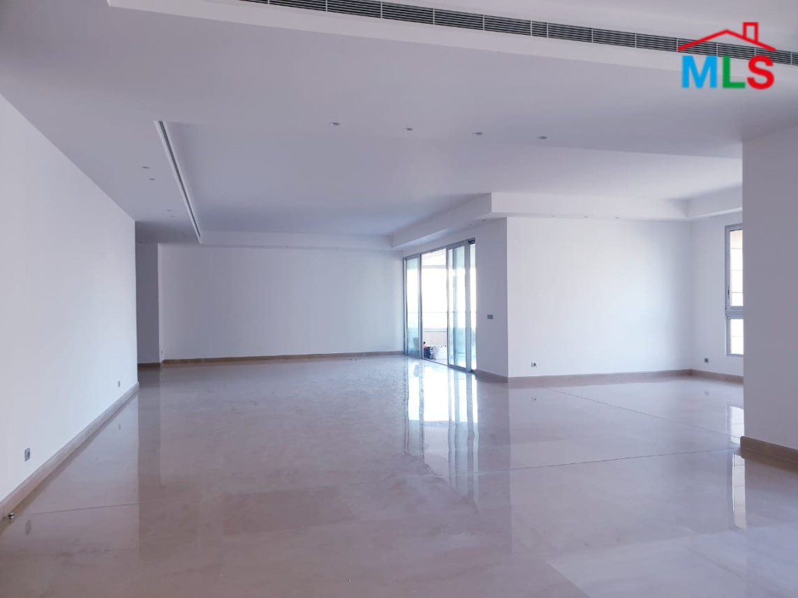 High-End 4-Bedroom Apartment For Sale in Achrafieh, Carré D'or