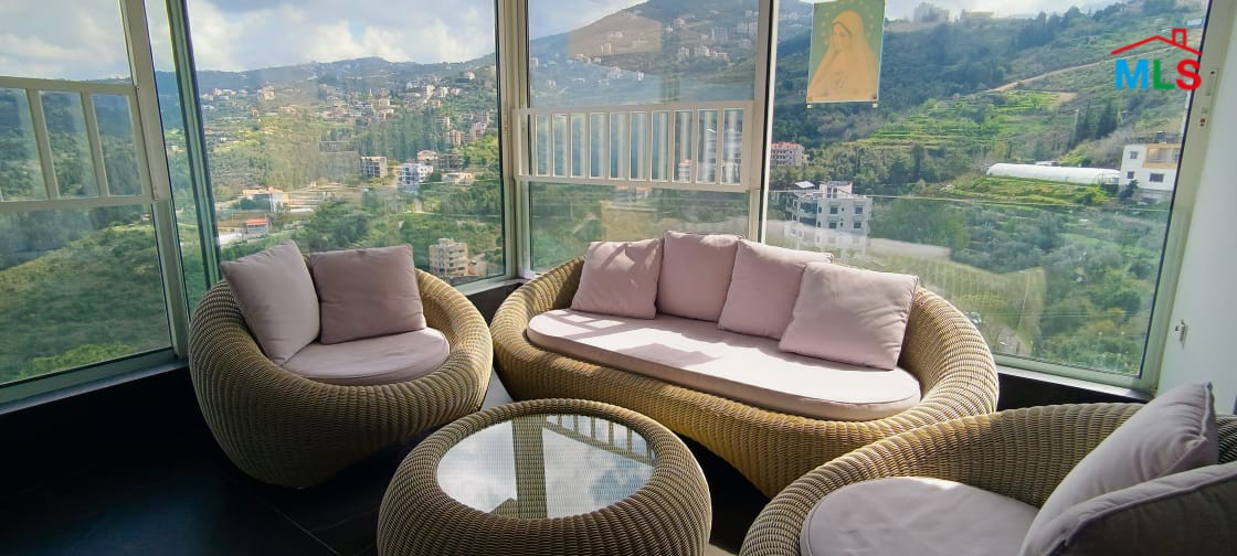 High-End Decorated & Spacious Duplex for Sale In Fatqa