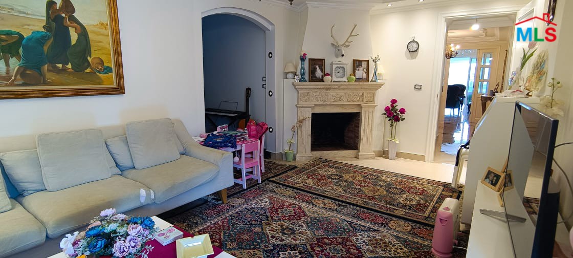 High-End Decorated & Spacious Duplex for Sale In Fatqa