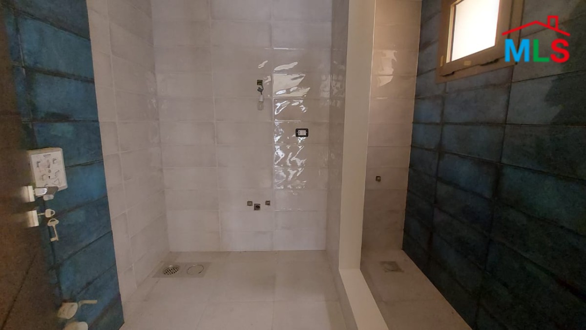Spacious Apartment for Sale In Halat With A Beautiful View