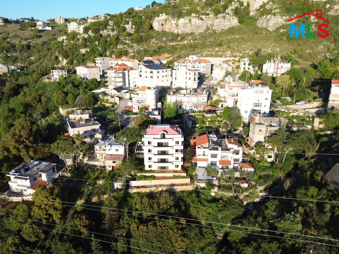 A High-End Well Constructed Building For Sale In Bikfaya