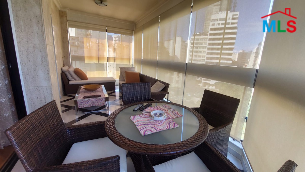 3-Bedroom Apartment for Sale In Hamra, Ras Beirut