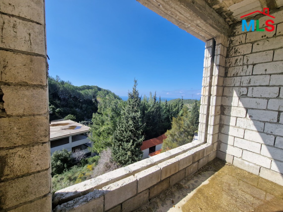 Core & Shell Villa With Pool for Sale in Mrah Chedid, Batroun