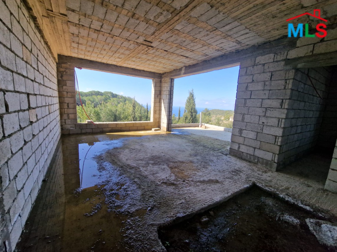 Core & Shell Villa With Pool for Sale in Mrah Chedid, Batroun