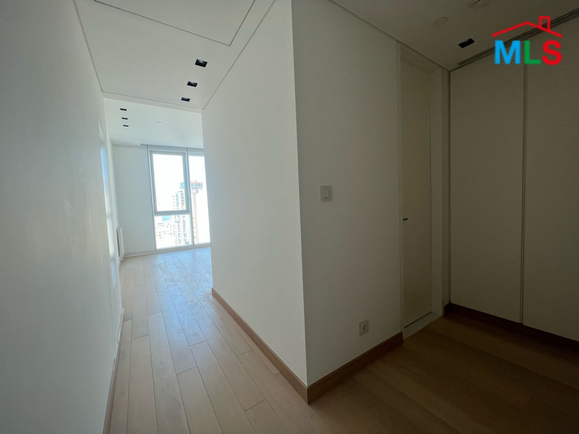 Apartment with City View for Sale in a Prime Location in Achrafieh