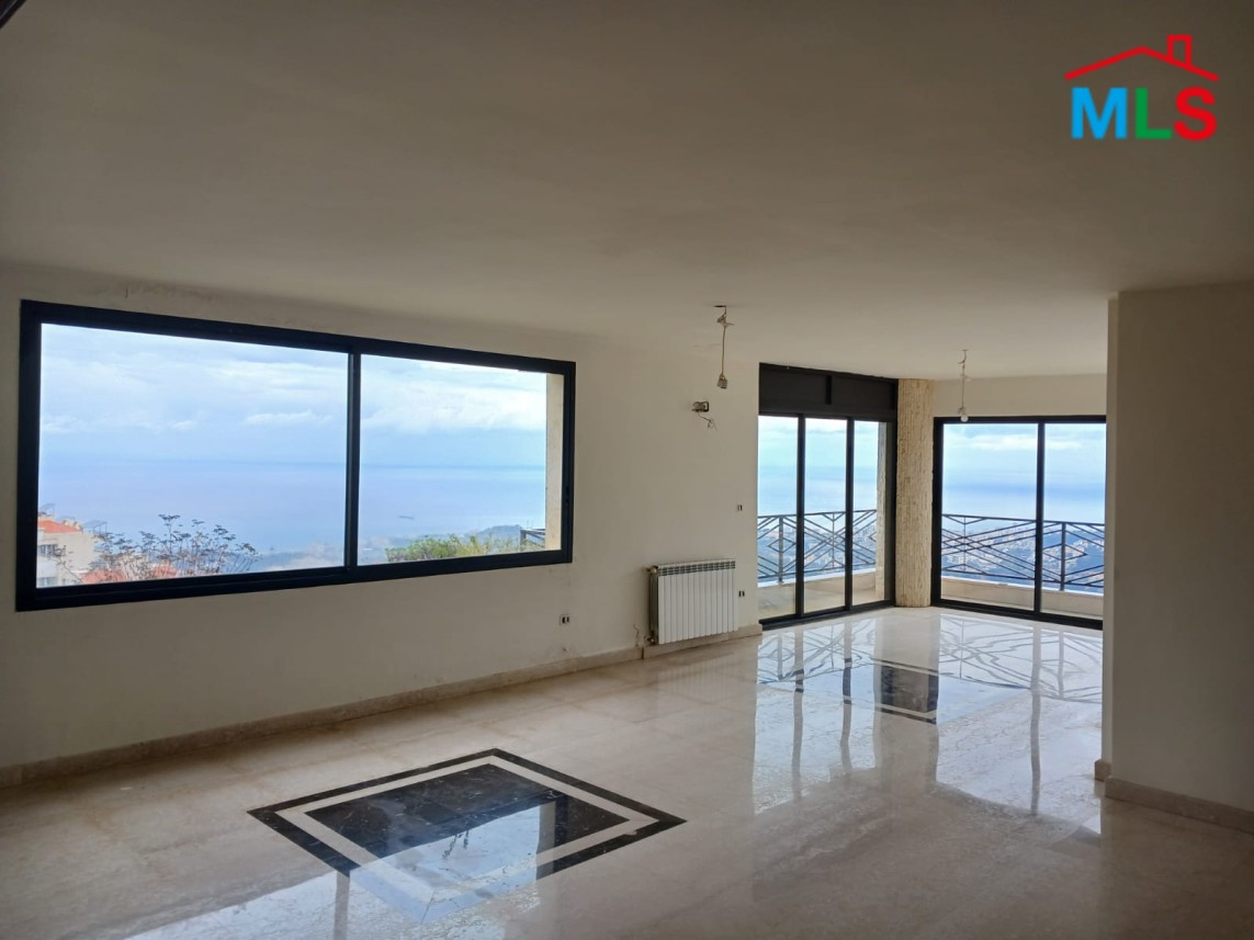 Spacious 4-Bedroom Apartment for Sale In Mazraat Yachouh