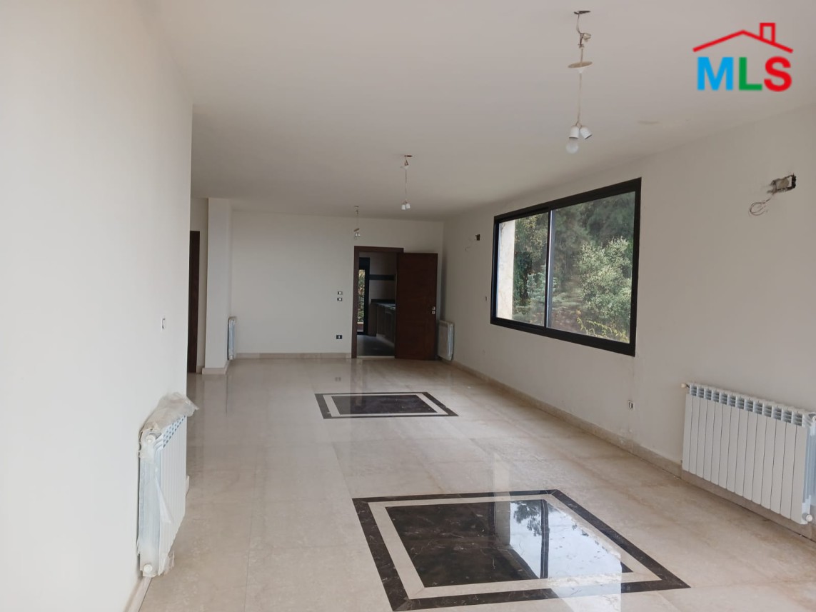 Spacious 4-Bedroom Apartment for Sale In Mazraat Yachouh
