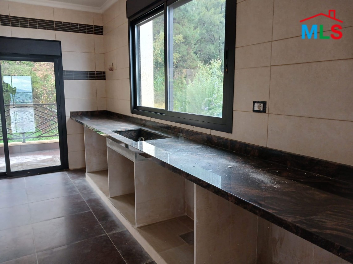 Spacious 4-Bedroom Apartment for Sale In Mazraat Yachouh