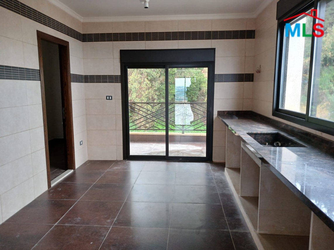 Spacious 4-Bedroom Apartment for Sale In Mazraat Yachouh