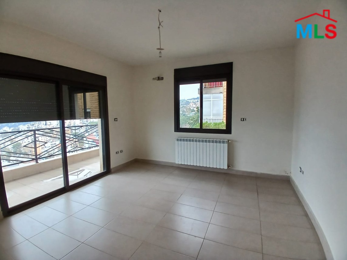 Spacious Apartment for Sale In Mazraat Yachouh