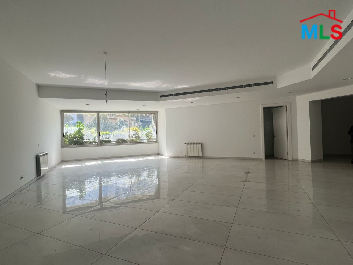 4-Bedroom Apartment for Sale In Achrafieh Carré D'or