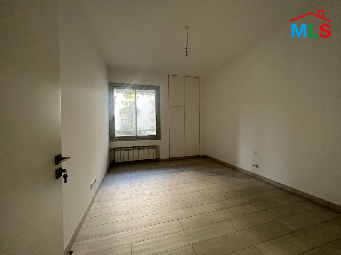 4-Bedroom Apartment for Sale In Achrafieh Carré D'or