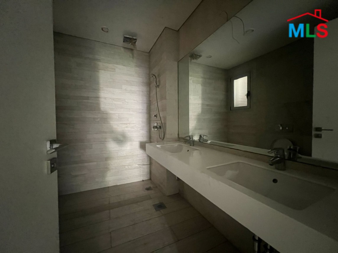 4-Bedroom Apartment for Sale In Achrafieh Carré D'or