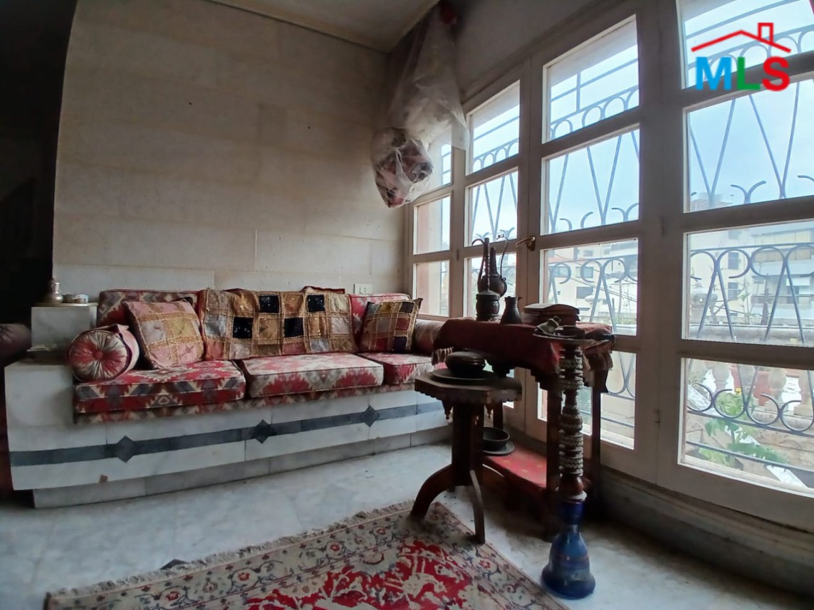 Spacious Traditional Villa On Land For Sale In Rabweh