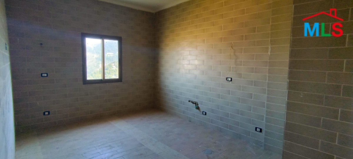 Apartment With Panoramic View for Sale In Ghedras