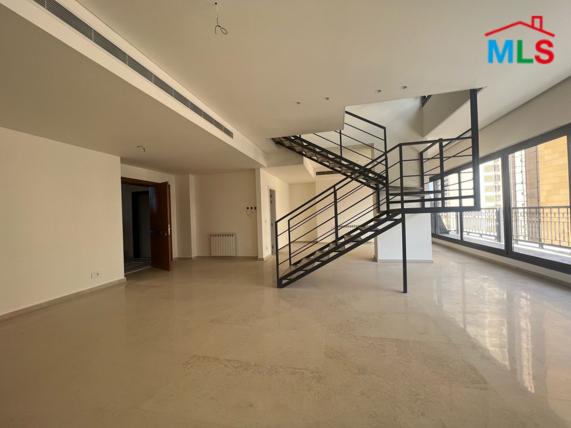 Penthouse with Terrace and Pool for Sale in Achrafieh, Carré D'or