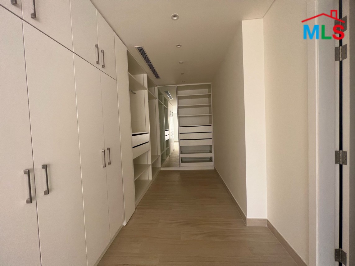 Penthouse with Terrace and Pool for Sale in Achrafieh, Carré D'or