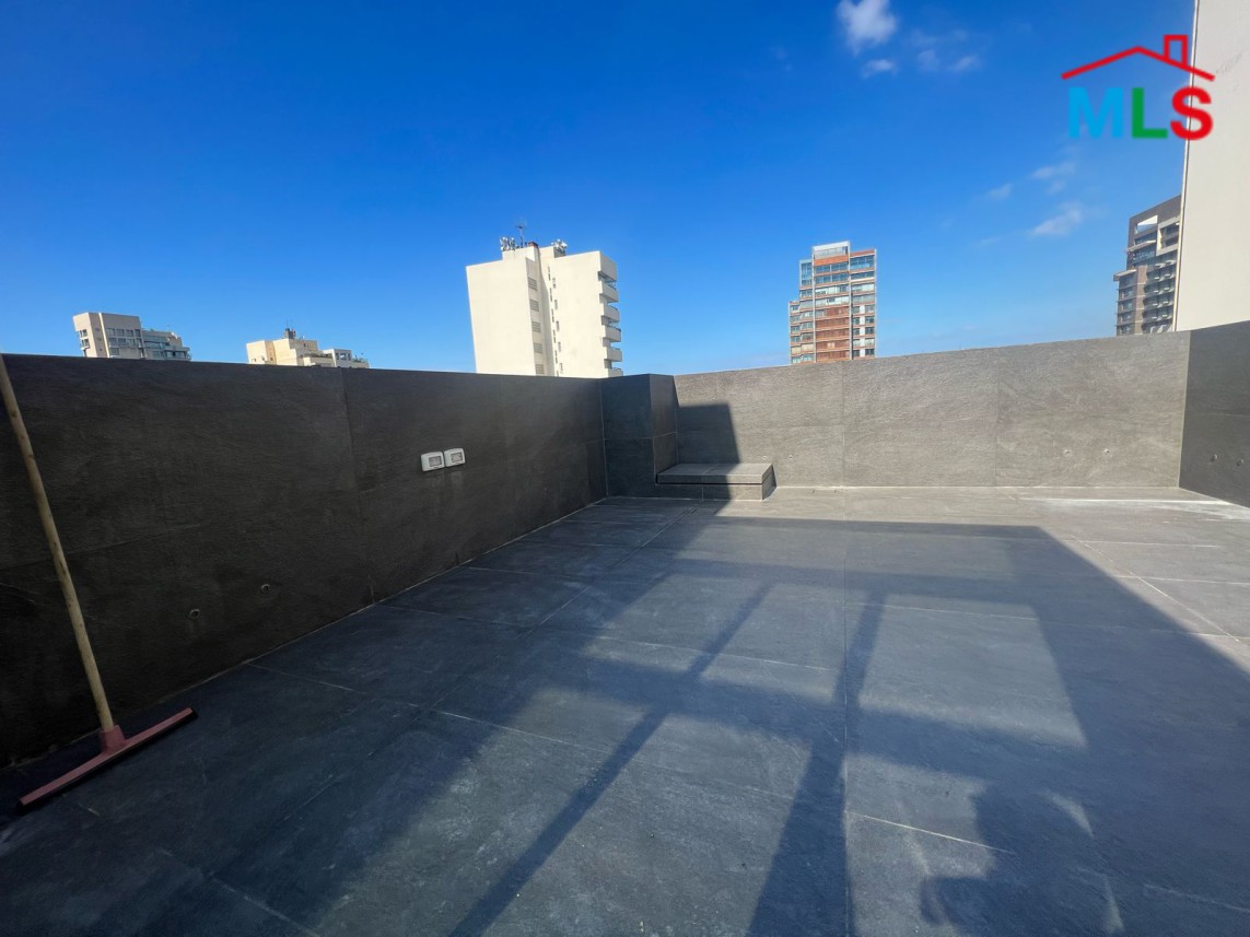 Penthouse with Terrace and Pool for Sale in Achrafieh, Carré D'or